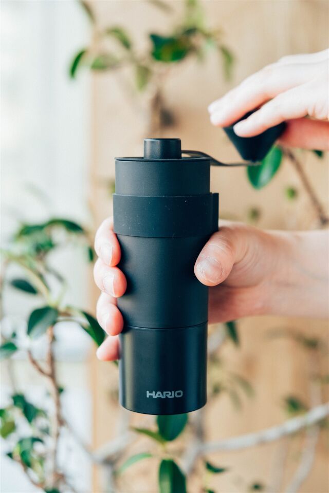 Hario Mini Black Pro Çelik Bıçaklı Kahve Değirmeni